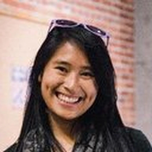 Julia T.